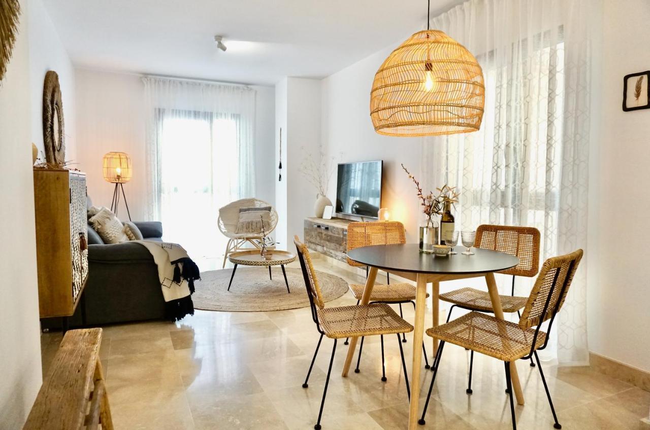 Apartmán Madmar Maria Zambrano Màlaga Exteriér fotografie